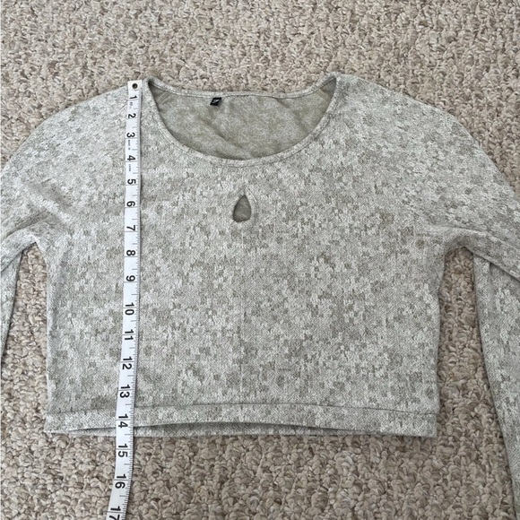 Gymshark Fleur Textured Marl Workout Set - Washed Khaki Marl Green - Picture 11 of 14